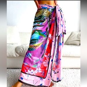 NWT SHEIN Vibrant Multicolor Women's Swim Cover-Up- large for maximum coverage